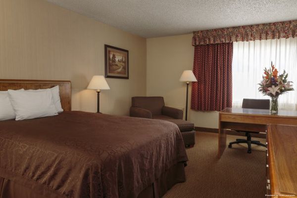 HIGH DESERT INN (Elko)